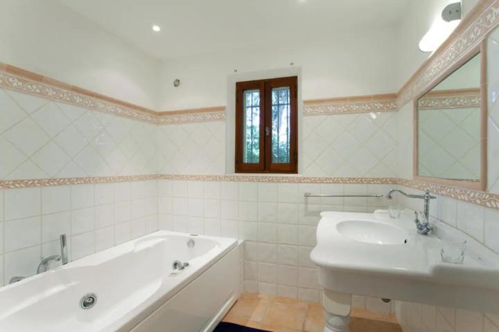 La Lezardiere Chez Hugues Saint-Rémy-de-Provence Εξωτερικό φωτογραφία